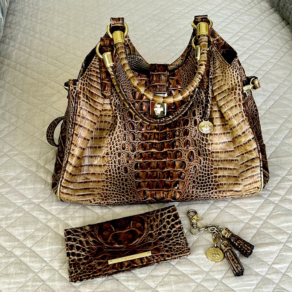 Elegant Brown Crocodile-Embossed Bag Set
